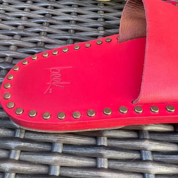 Beeks Finch Leather Sandals - Picture 7 of 9